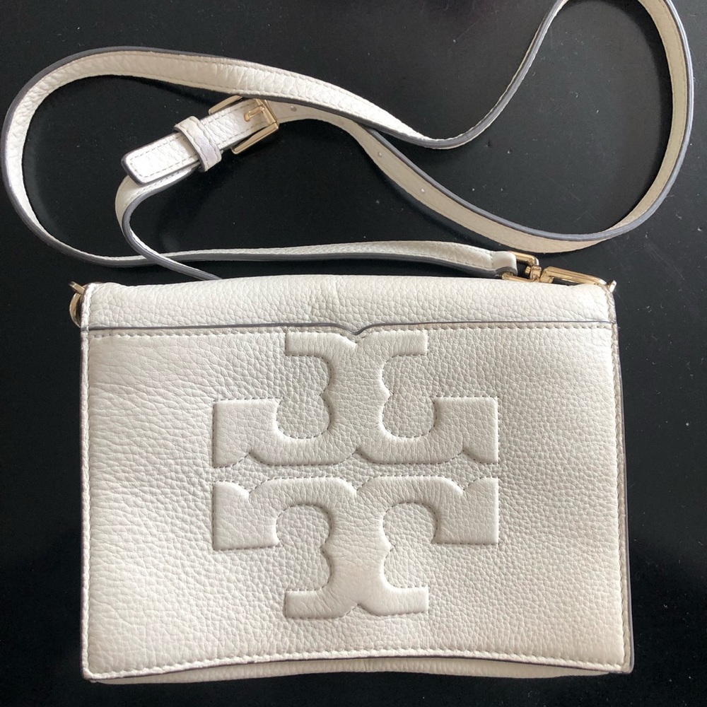 White Tory Burch crossbody bag